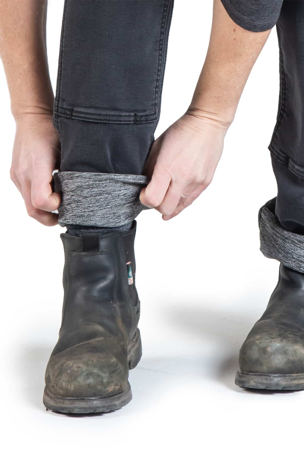 Britt Utility in Black Thermal Denim - Image 6