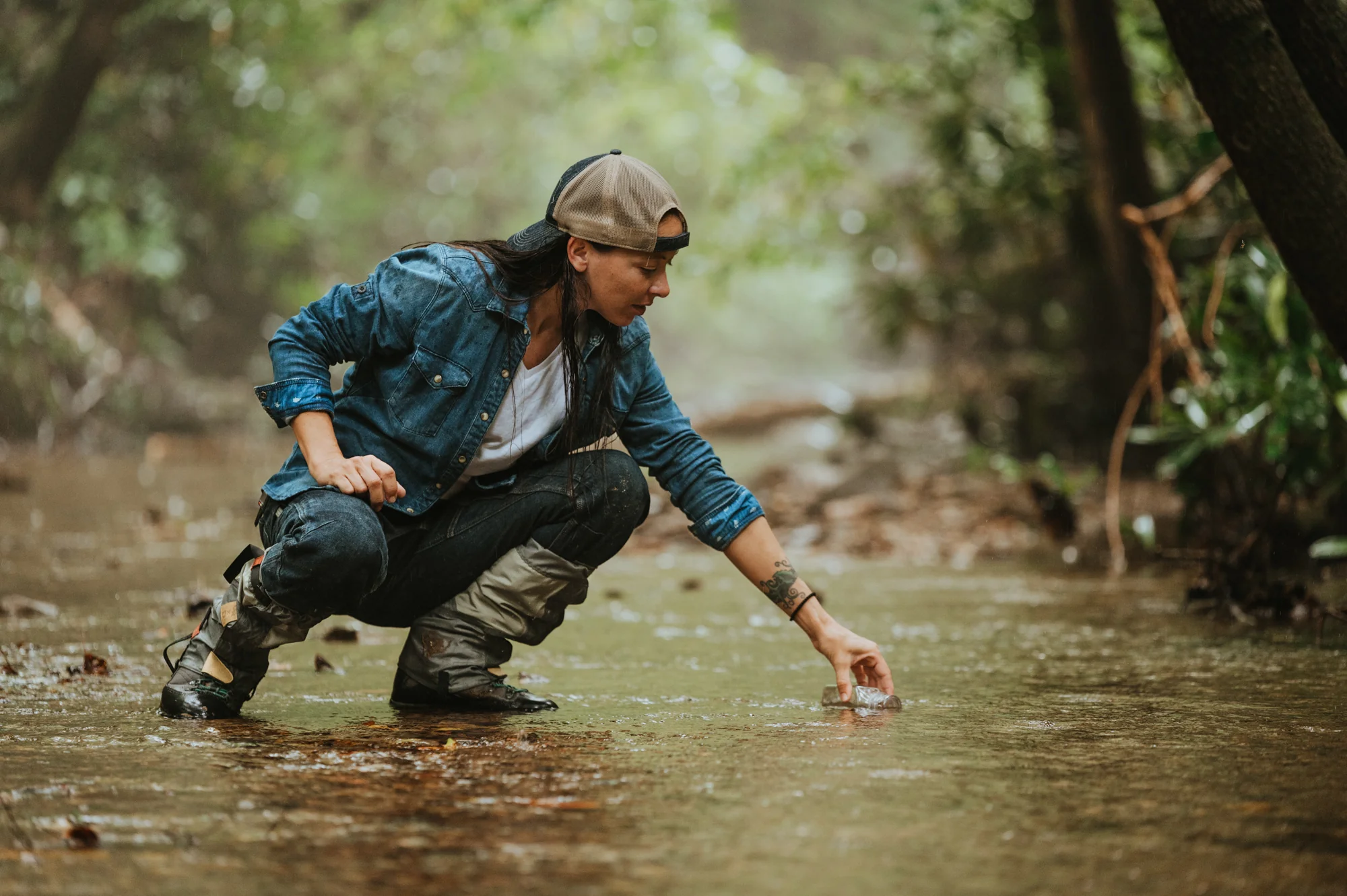 Britt X Power Hemp In Indigo Denim - Image 10