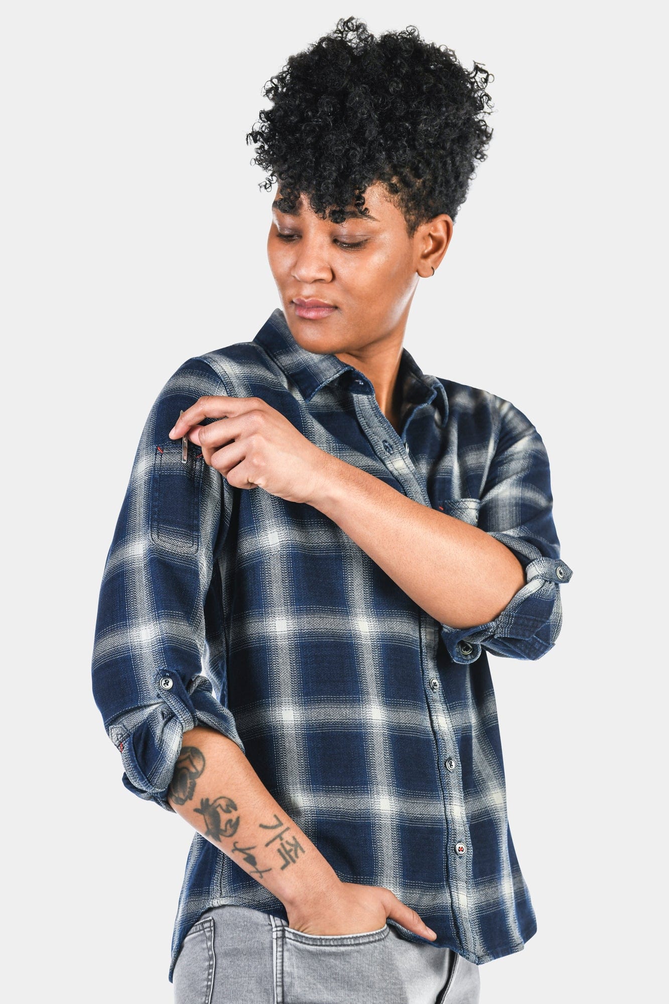 Givens Work Shirt in Stretch Flannel - Image 4