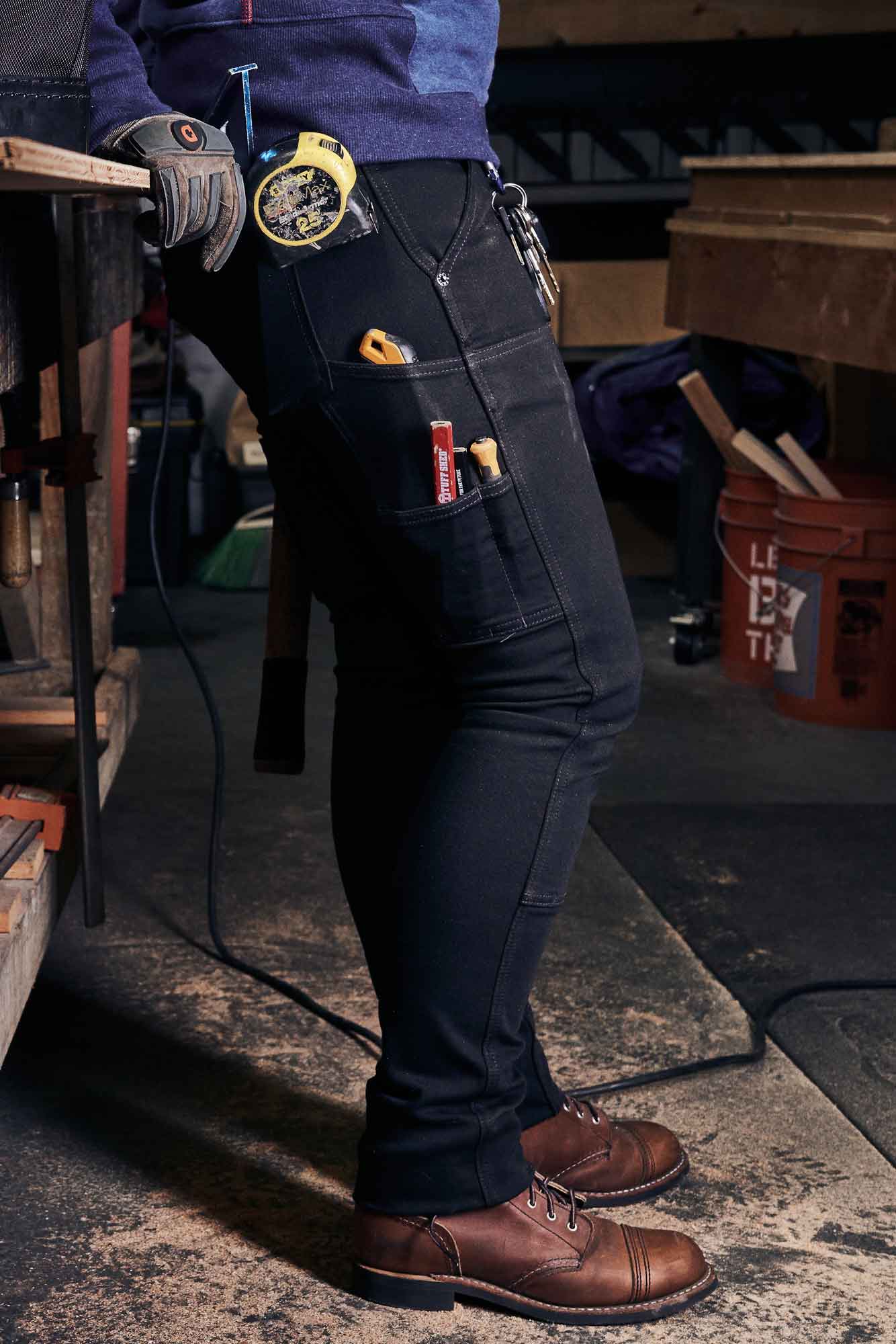 Maven Slim in No Fade Black Denim - Image 3
