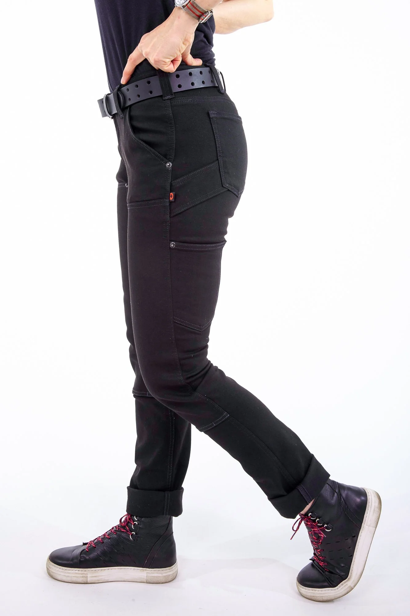 Maven Slim in No Fade Black Denim - Image 5